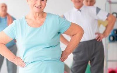 El ejercicio físico mejora la salud cerebral y las habilidades cognitivas de las personas mayores